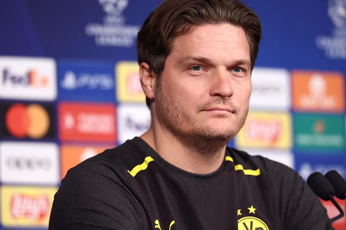 Terzic backing Sancho to decide between Dortmund and PSG